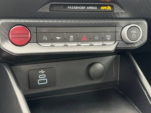 Used 2024 Ford Mustang Coupe RWD image 22