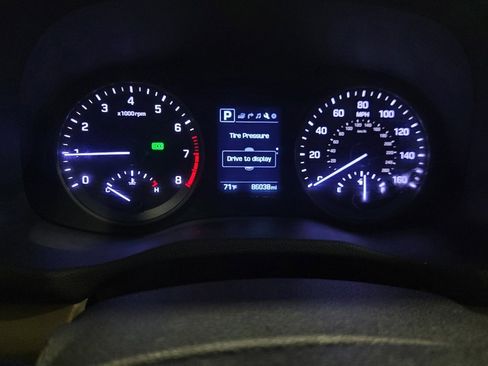 Used 2018 Hyundai Tucson SEL Plus AWD/4WD image 23