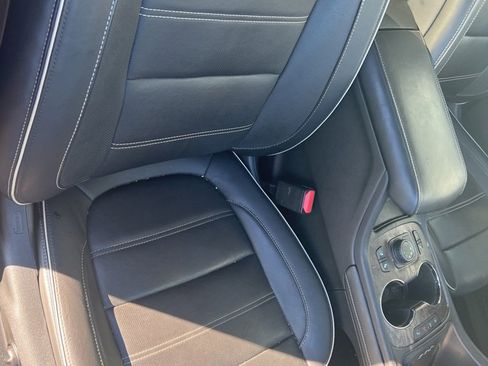 Used 2020 GMC Acadia Denali w/ Denali Ultimate Package image 48