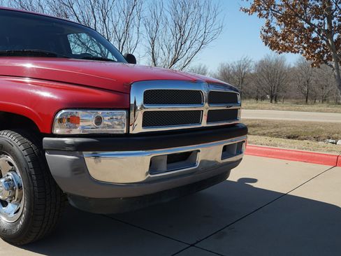 Used 1999 Dodge Ram 2500 Truck 2WD Quad Cab image 32