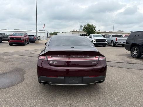 Used 2018 Lincoln MKZ Select w/ Technology Package FWD image 6