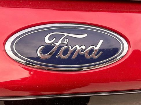 Used 2023 Ford Explorer ST-Line w/ Class IV Trailer Tow Package image 39