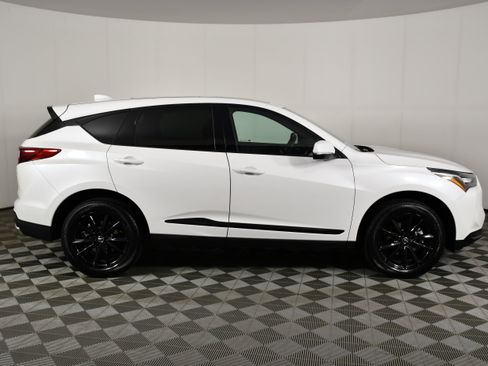 Certified 2025 Acura RDX SH-AWD image 5