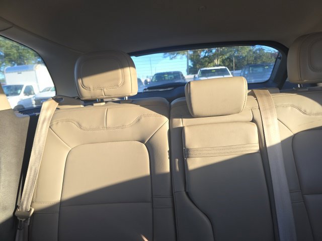 Used 2024 Lincoln Corsair FWD image 20