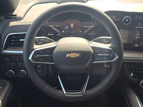New 2026 Chevrolet Suburban Premier w/ Sun And Tow Package AWD/4WD image 14
