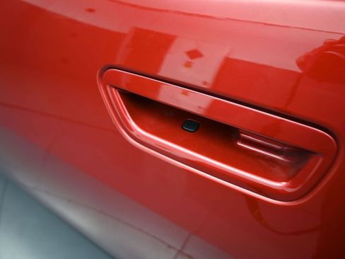 Used 2025 Dodge Charger R/T w/ Sun & Sound Package image 37