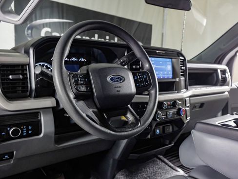 Used 2025 Ford F350 XL w/ XL Off-Road Package image 14