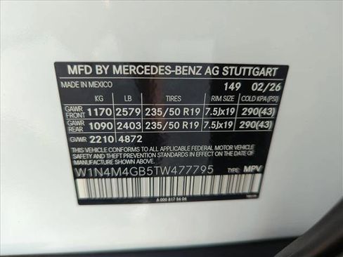 New 2026 Mercedes-Benz GLB 250 image 17