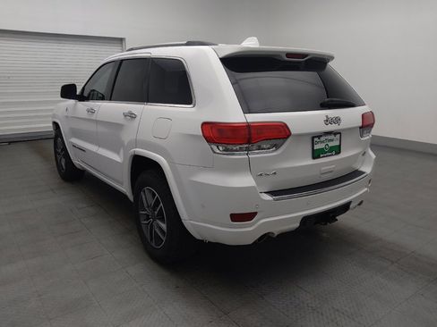 Used 2019 Jeep Grand Cherokee Overland AWD/4WD image 5