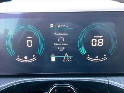 Certified 2025 Hyundai Santa Fe SEL image 20