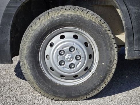 Used 2023 RAM ProMaster 3500 w/ Crew Van Package image 8