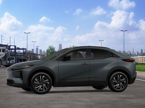 New 2026 Toyota C-HR AWD/4WD image 5