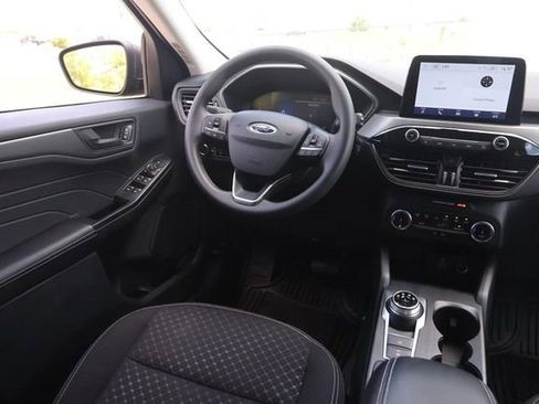Certified 2025 Ford Escape Active AWD/4WD image 21
