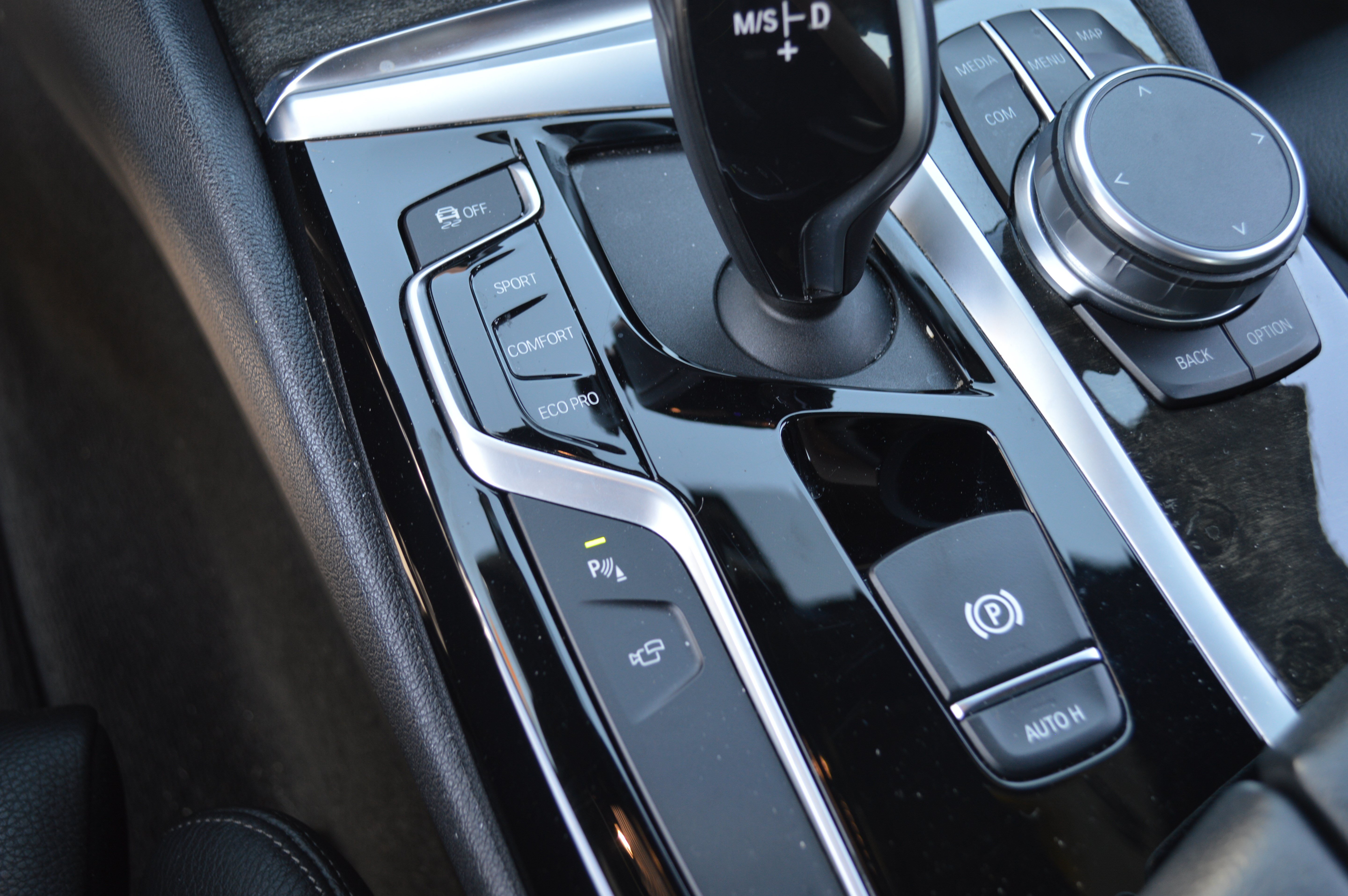 Used 2019 BMW 540i RWD image 23
