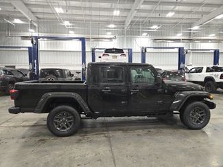 New 2026 Jeep Gladiator Sport AWD/4WD video 2