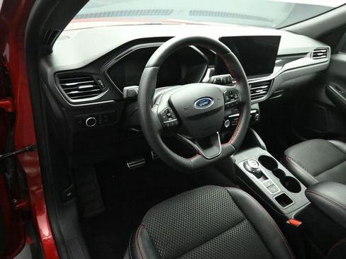 Used 2024 Ford Escape ST-Line w/ Tech Pack #1 image 9