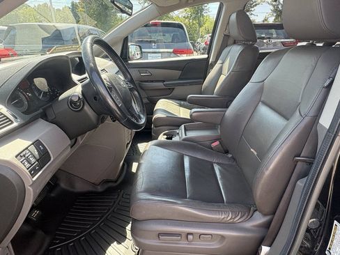 Used 2013 Honda Odyssey Touring image 10