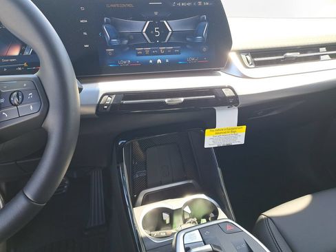 New 2026 BMW X2 xDrive28i w/ Convenience Package AWD/4WD image 12