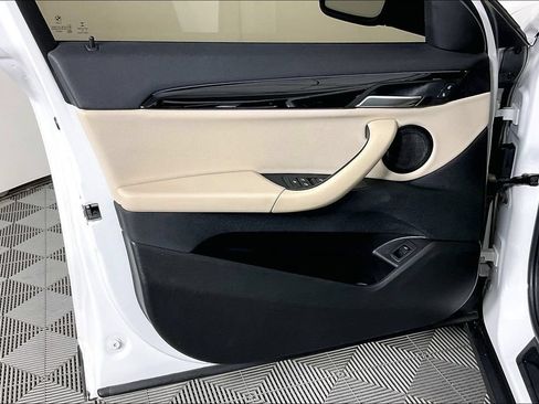 Used 2022 BMW X2 sDrive28i w/ Premium Package FWD image 22