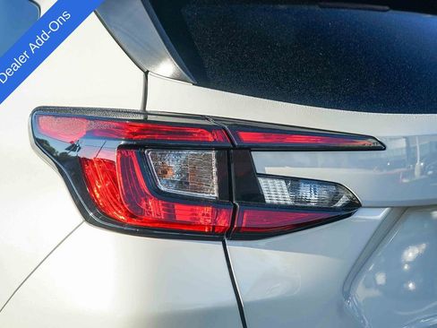 Certified 2024 Subaru Crosstrek 2.5i Limited image 9