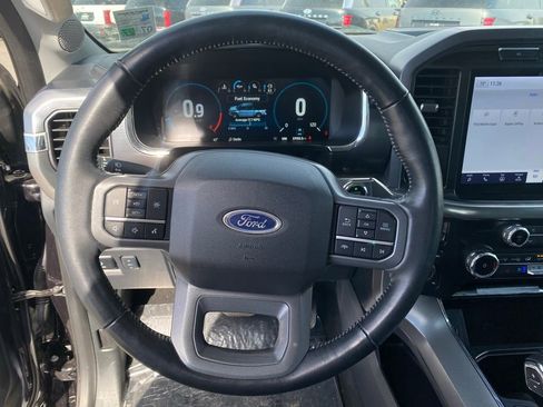 Used 2023 Ford F150 Lariat image 18