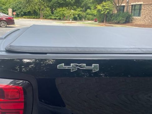 Used 2020 GMC Sierra 1500 Elevation AWD/4WD image 6