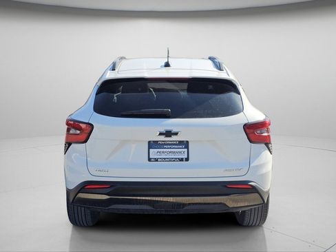 Used 2024 Chevrolet Trax ACTIV w/ Sunroof Package image 23