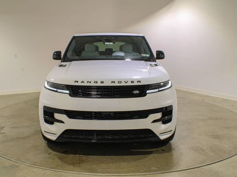 New 2026 Land Rover Range Rover Sport Dynamic SE AWD/4WD image 8