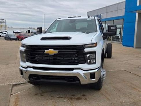 New 2026 Chevrolet Silverado 3500 W/T w/ WT Convenience Package AWD/4WD image 6