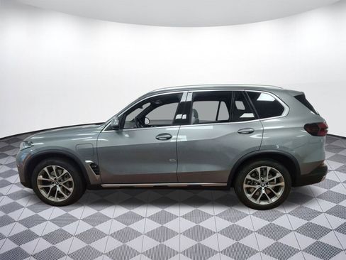 Certified 2024 BMW X5 xDrive50e image 2