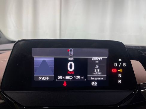Certified 2023 Volkswagen ID.4 Pro image 19