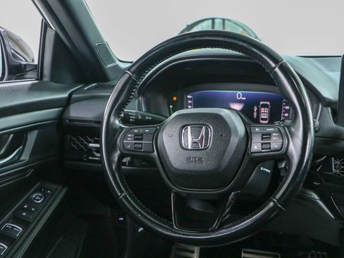 Used 2023 Honda Accord Sport image 12