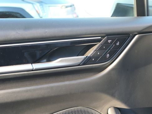 Used 2024 Porsche Macan 4 Electric image 13