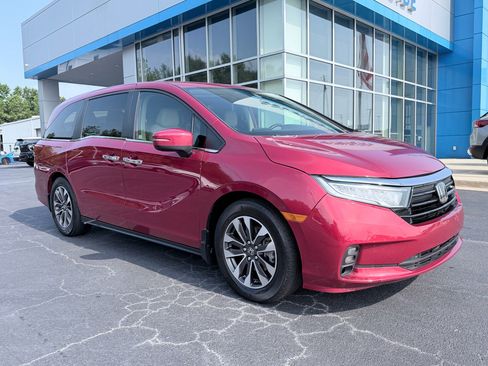 Used 2022 Honda Odyssey EX-L image 2