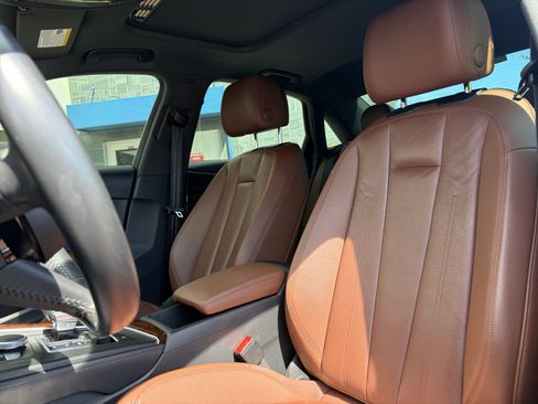 Used 2019 Audi A4 2.0T Premium Plus w/ Premium Plus Package FWD image 13