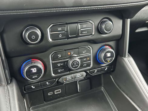 Used 2023 Chevrolet Tahoe LT image 26