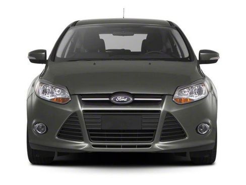 Used 2013 Ford Focus SE FWD image 4