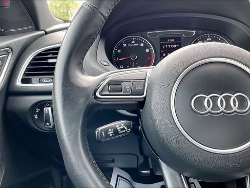 Used 2016 Audi Q3 2.0T Prestige w/ Prestige Package AWD/4WD image 21
