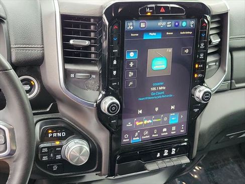 Certified 2025 RAM 1500 Laramie AWD/4WD image 13