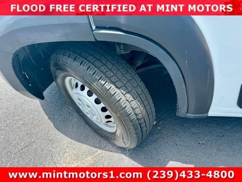 Used 2025 RAM ProMaster 2500 w/ Convenience Group FWD image 29