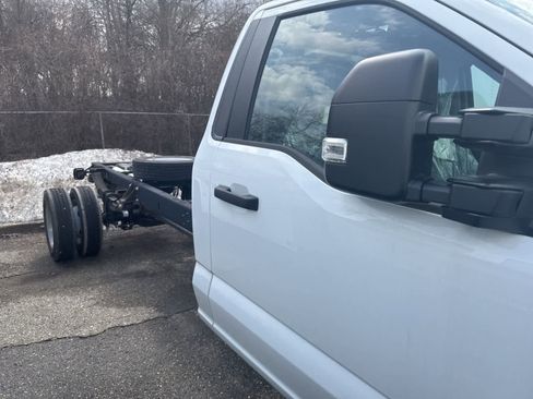New 2023 Ford F450 XLT w/ XLT Value Package image 18