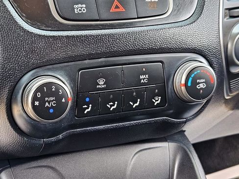 Used 2015 Hyundai Tucson GLS w/ Option Group 02 image 22