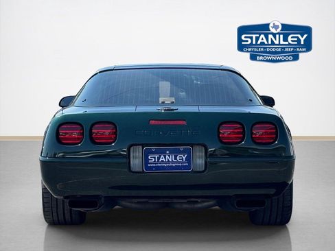 Used 1994 Chevrolet Corvette Coupe RWD image 6