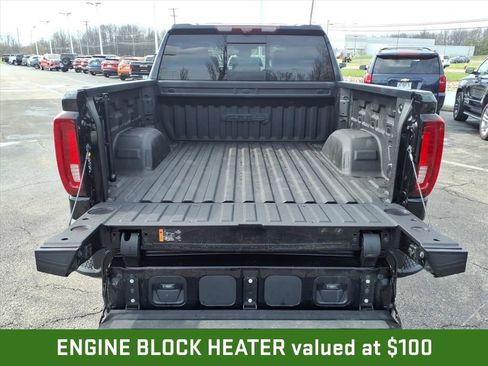 Certified 2023 GMC Sierra 1500 AT4 w/ Technology Package AWD/4WD image 11
