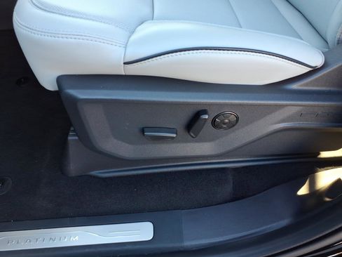 New 2026 Ford Expedition Max Platinum w/ Platinum Ultimate Package image 12