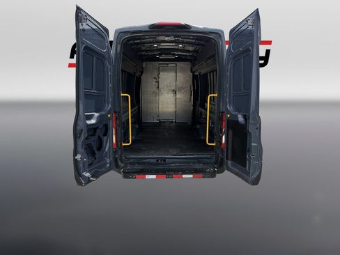Used 2019 Ford Transit 250 148 High Roof Extended RWD image 18