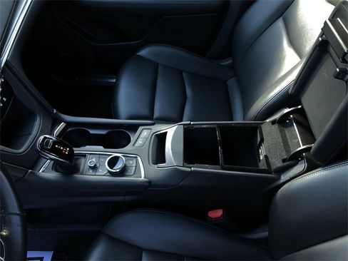 Certified 2023 Cadillac XT5 Luxury image 28