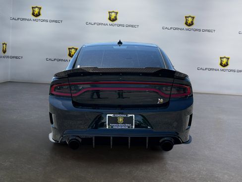 Used 2019 Dodge Charger Scat Pack w/ Plus Group RWD image 4