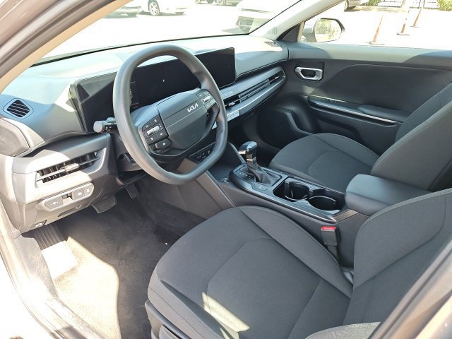 Certified 2026 Kia K4 FWD image 17