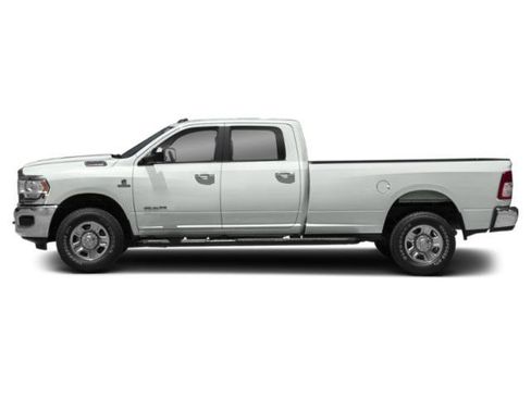 Used 2019 RAM 2500 Big Horn w/ Black Appearance Package image 6